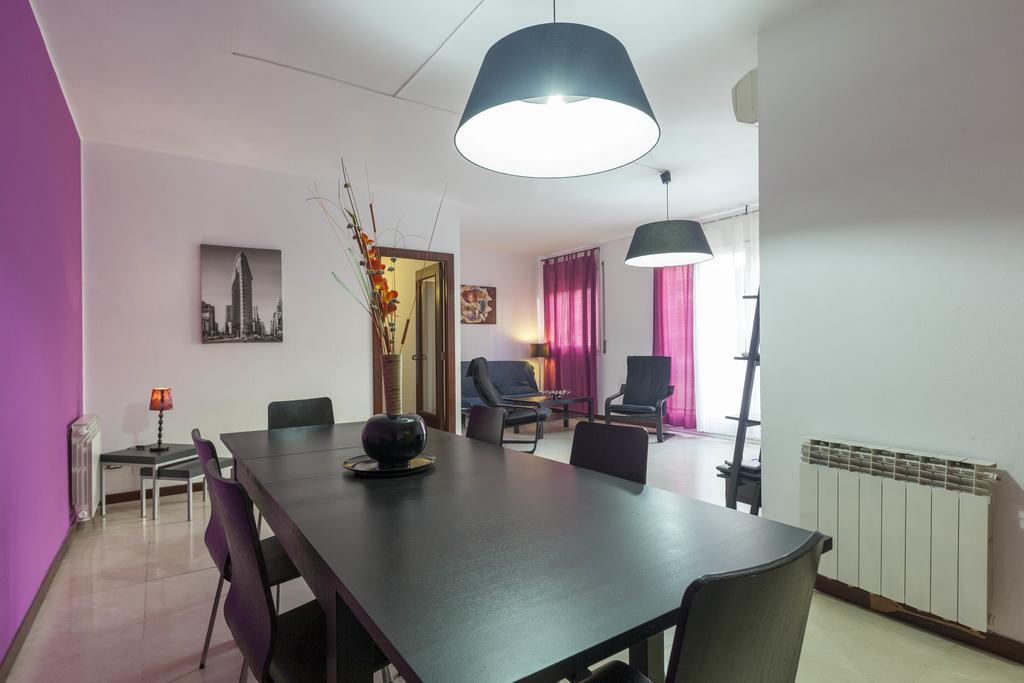 Apartment Sagrada Familia Barcelona Rum bild